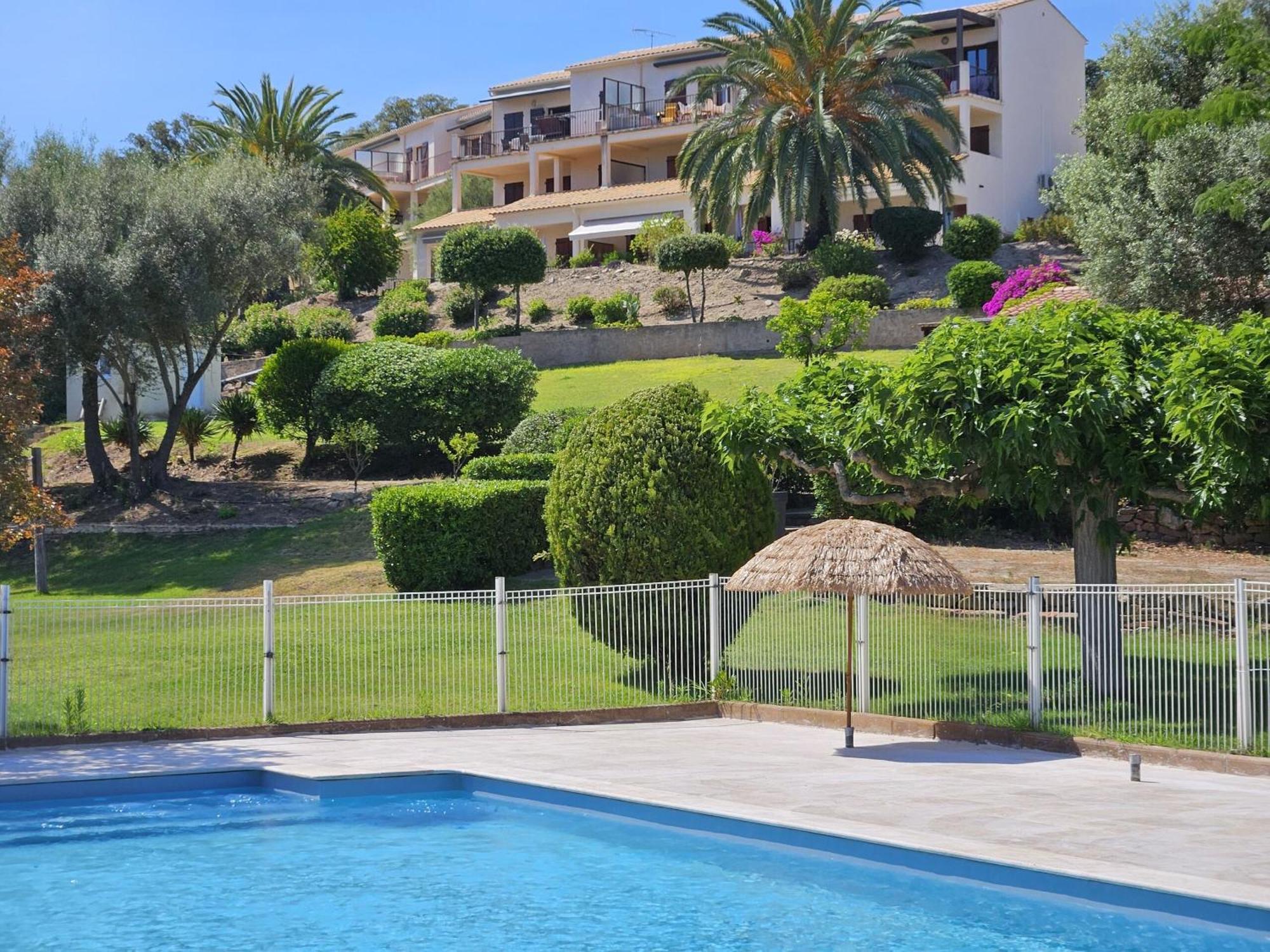 Cardellini 30 - Piscine En -vue Mer - 2 Personnes Apartment